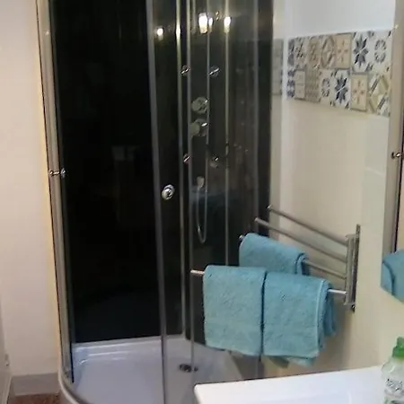 L'arbrissel פונטברואו ל'אבה