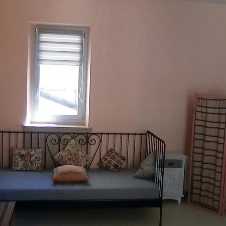 L'arbrissel * פונטברואו ל'אבה