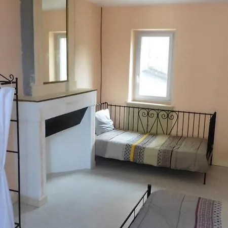 בית נופש L'arbrissel פונטברואו ל'אבה